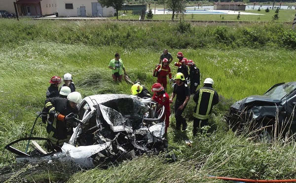 Halálos baleset Romániában: magyar személyautó ütközött